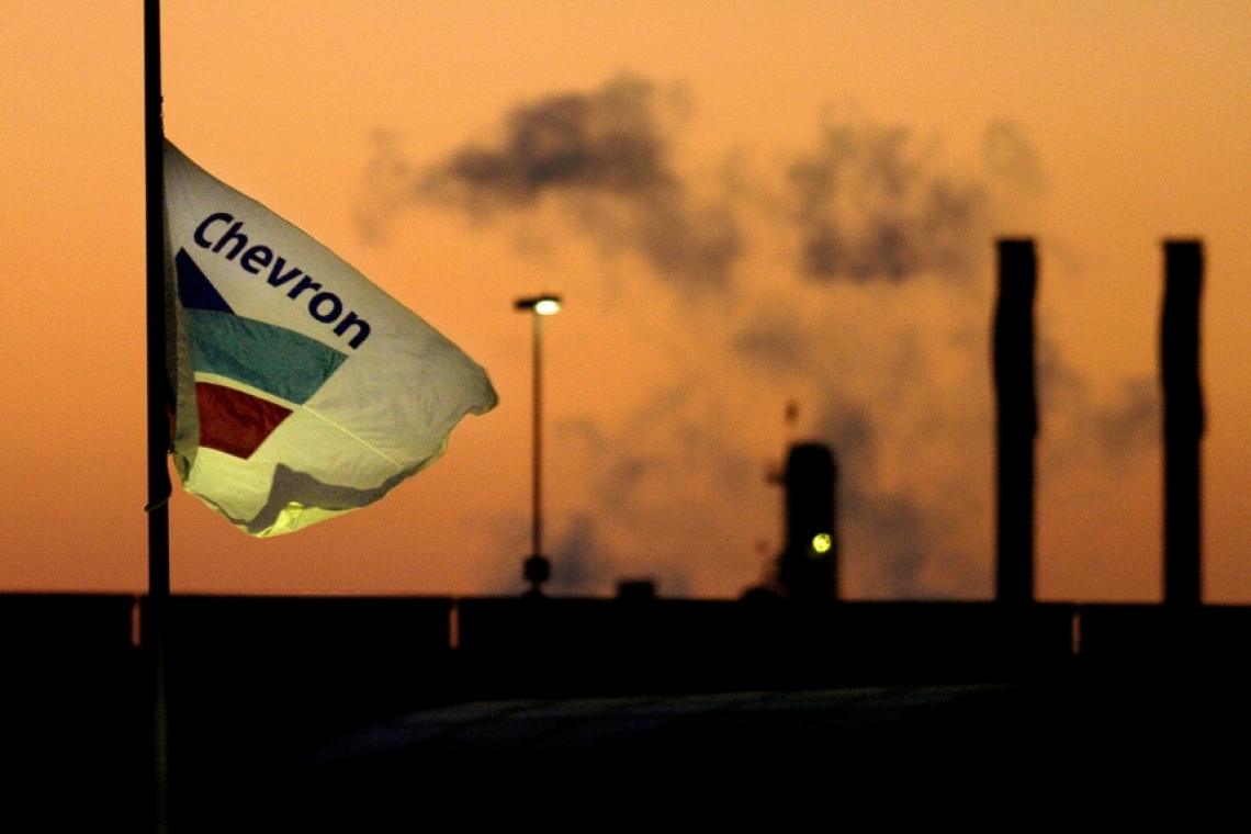 Η Chevron ξαναρχίζει άντληση πετρελαίου στη Βενεζουέλα με την έγκριση των ΗΠΑ