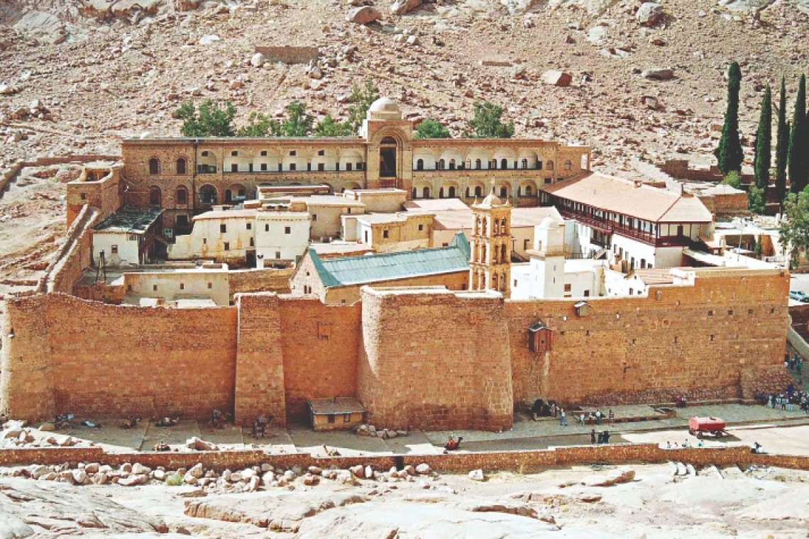 Νομική αναγνώριση για την Ιερά Μονή Σινά στην Ελλάδα μετά από 15 αιώνες