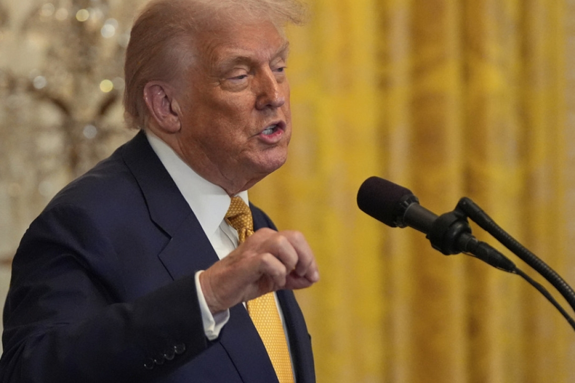 Ο Τραμπ επιδιώκει την ειρήνη μεταξύ Ταϊλάνδης και Καμπότζης