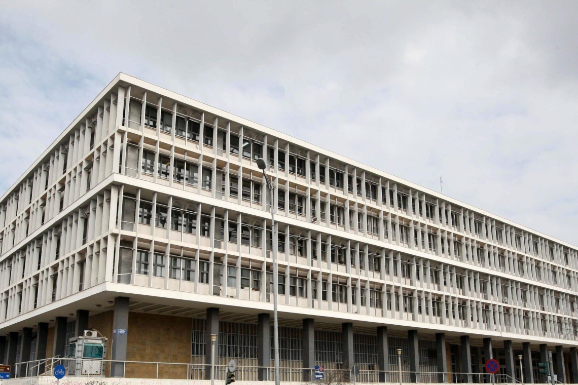 Αναστάτωση στη Θεσσαλονίκη: Μικρό παιδί εντοπίστηκε μοναχό του σε δρόμο