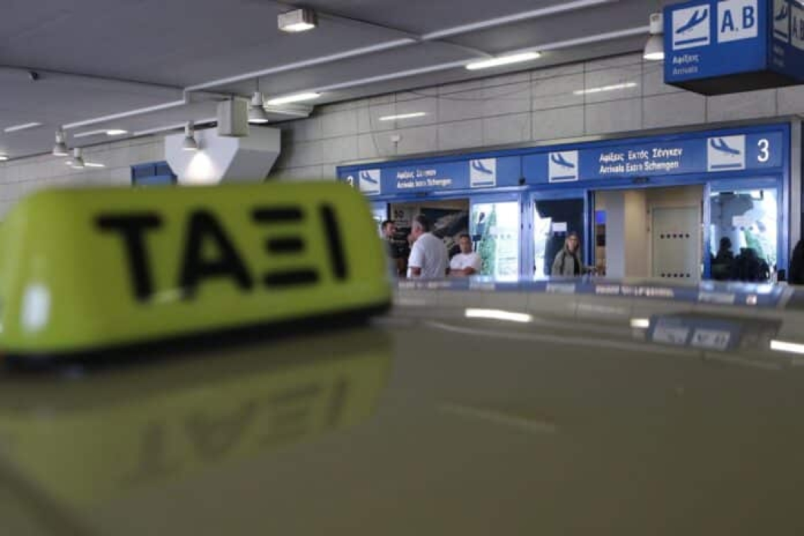 Ελ. Βενιζέλος»: Οδηγός ταξί απείλησε με μαχαίρι συνάδελφό του για μία κούρσα