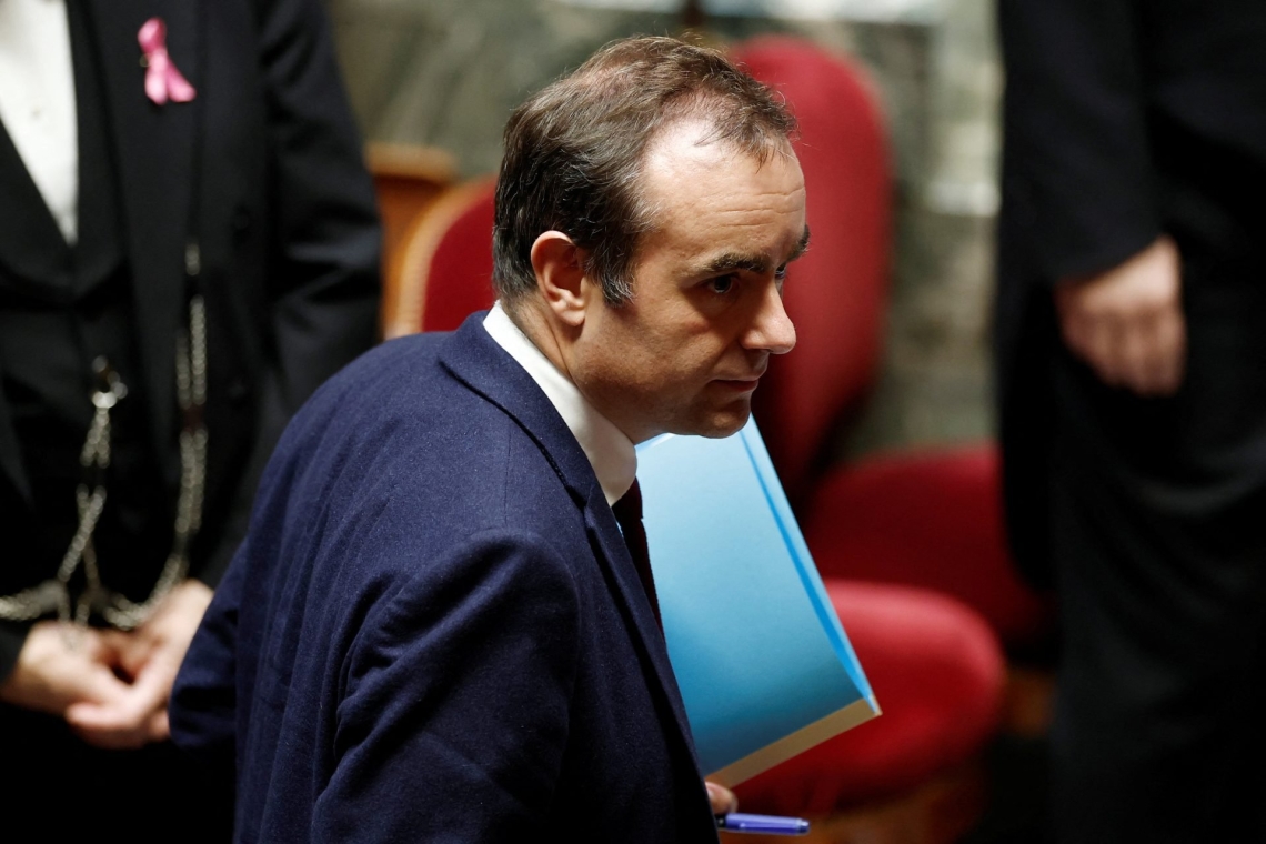 Γαλλία: Το ενδεχόμενο δημοψηφίσματος για το συνταξιοδοτικό άνοιξε ο Λεκορνί