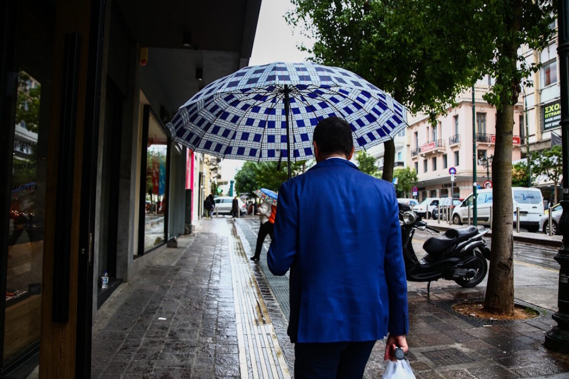 Καιρός 28ης Οκτωβρίου: Βροχές και καταιγίδες σε όλη την Ελλάδα