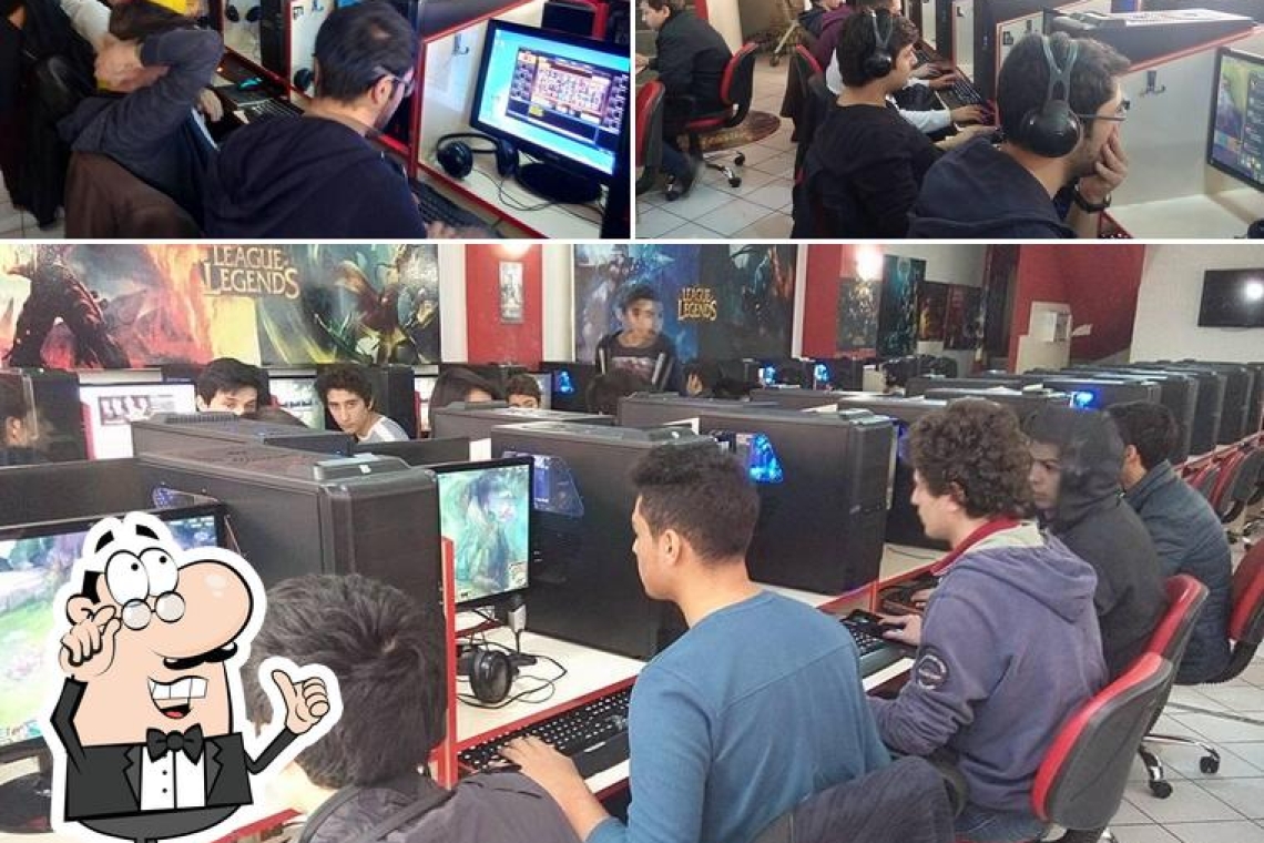 Τα internet cafés των 00s