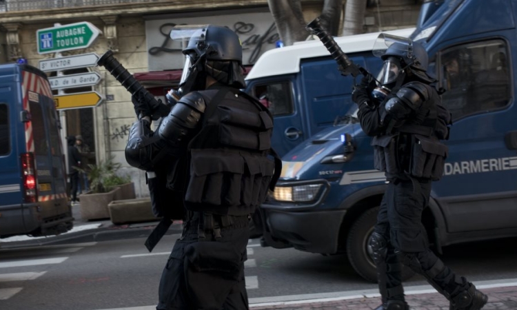 Τρεις γυναίκες κατηγορούνται για σχεδιασμό επίθεσης στο Παρίσι