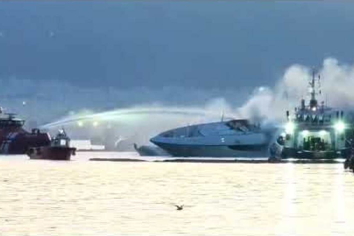 https://www.newsit.gr/wp-content/uploads/2025/11/skafi-peiraias234-1200x630.jpg