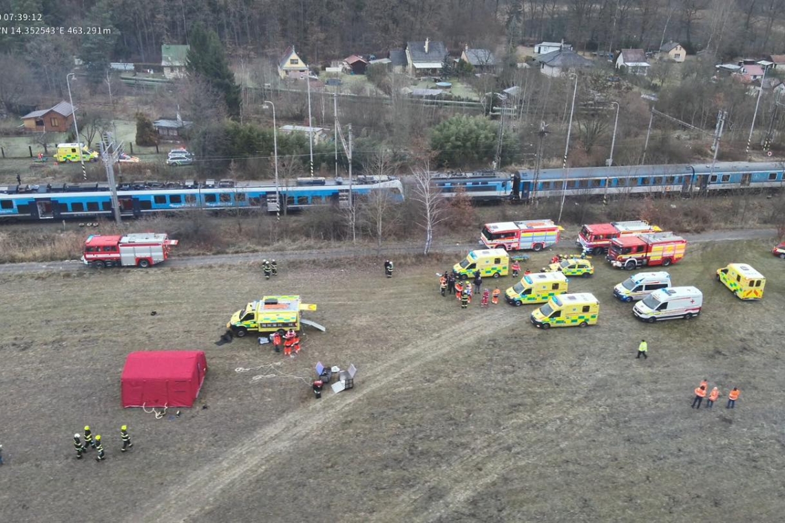 Σύγκρουση τρένων στην Τσεχία - Πάνω από 40 οι τραυματίες