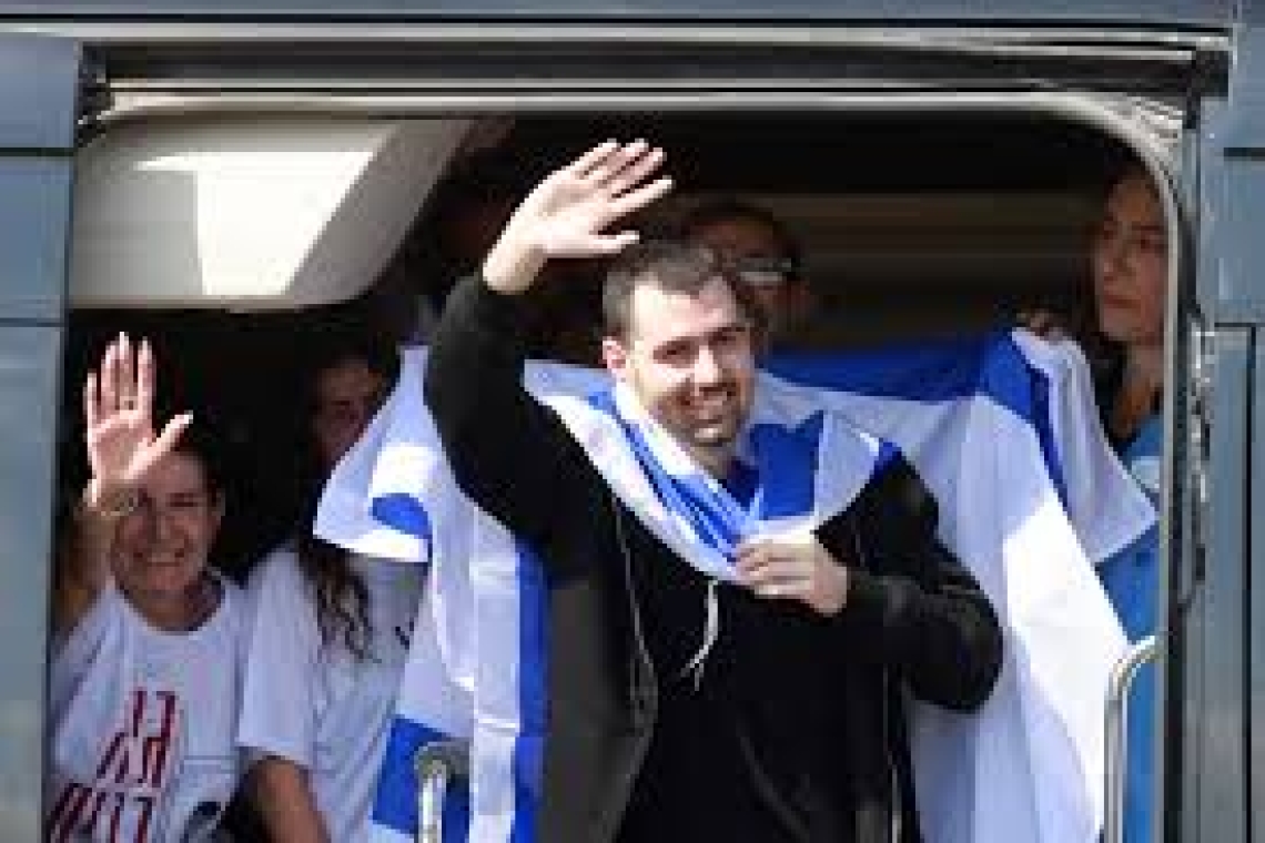 Σοκαριστική εμπειρία Ισραηλινού ομήρου από φρουρό της Χαμάς