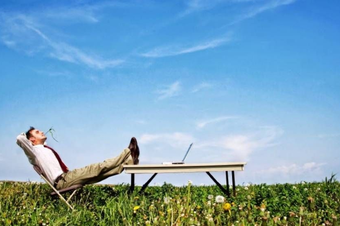 Η σπάνια γαλήνη της αργής μέρας