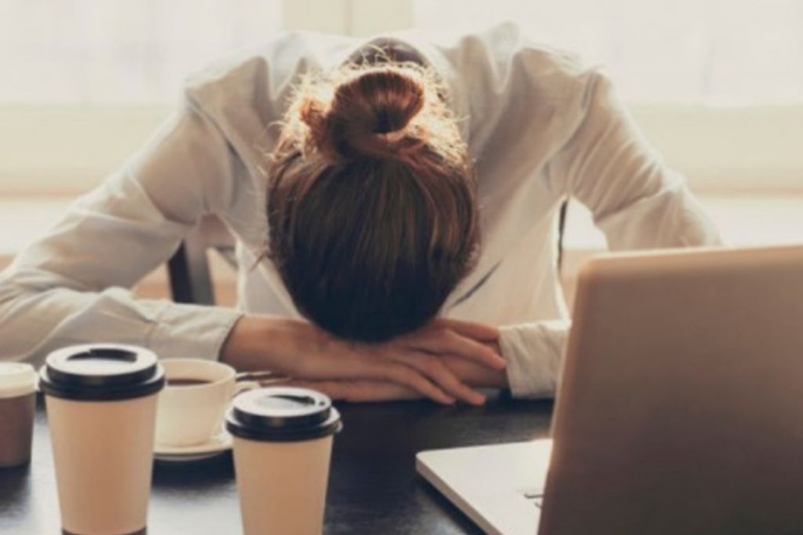 Η αόρατη κούραση της διαρκούς σύνδεσης