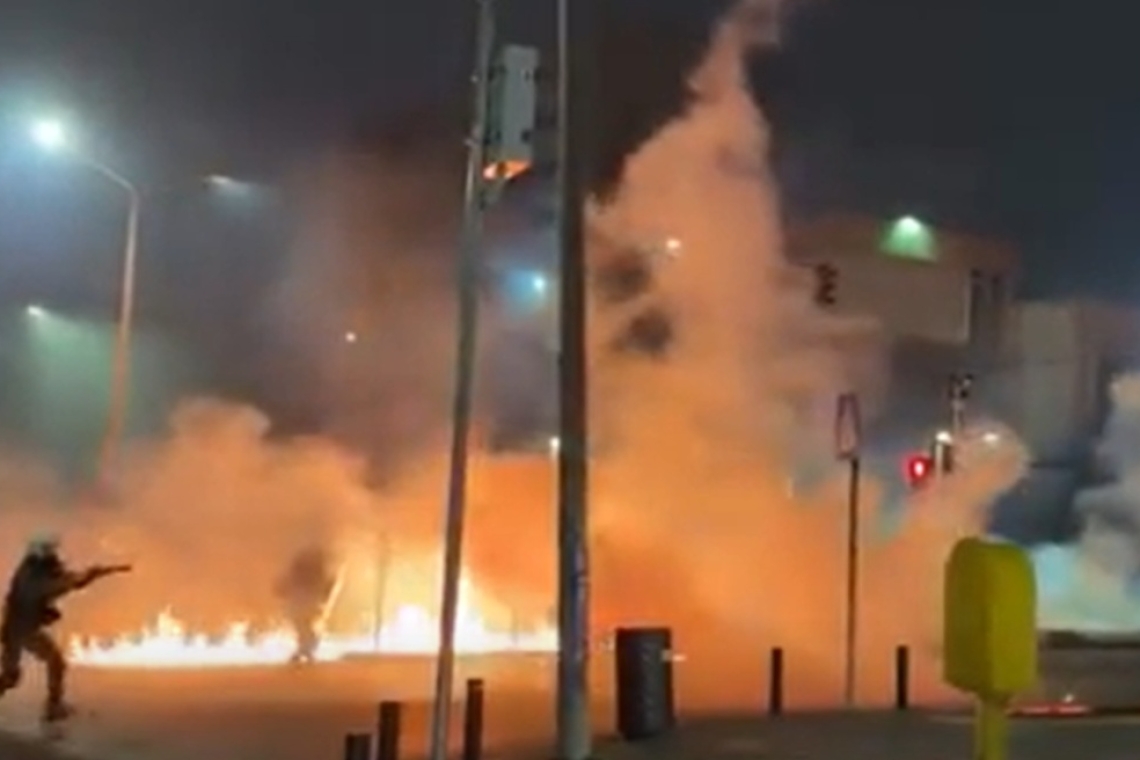https://www.parapolitika.gr/images/640x360/jpg/files/2026-02-07/thessaloniki-epeisodia-me-molotof.jpg