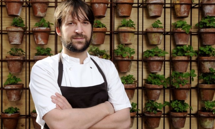 Παραιτήθηκε ο σεφ του Noma μετά από καταγγελίες εργαζομένων