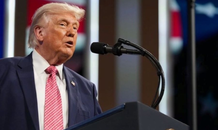 Τραμπ: Ζητήθηκε κατάπαυση πυρός από το νέο Ιρανό ηγέτη