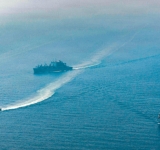 Κατάσχεση δύο πλοίων από τους Φρουρούς Επανάστασης