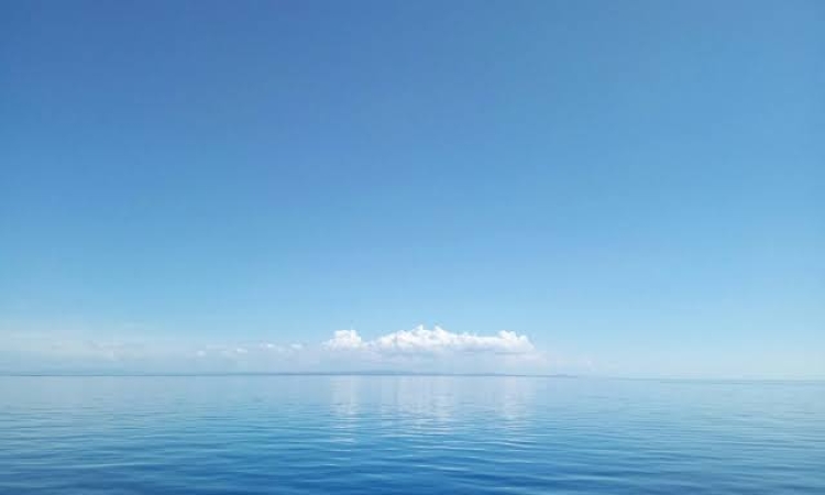 Τι θα γινόταν εάν ο ουρανός είχε πάντα το χρώμα του ηλιοβασιλέματος;