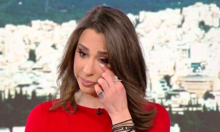 Γιατί κοιτάμε παλιές φωτογραφίες ενώ ξέρουμε ότι θα συγκινηθούμε