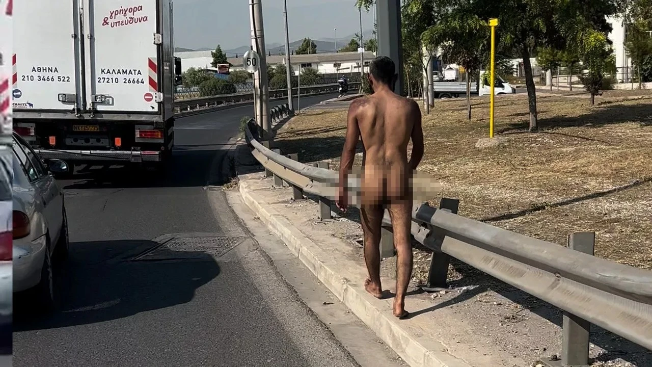 240924193803 naked man Kifisos.jpg