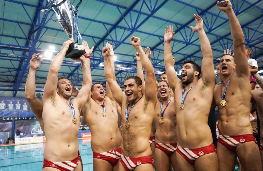 polo olympiakos koe1